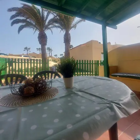 Casa Laura Appartement *